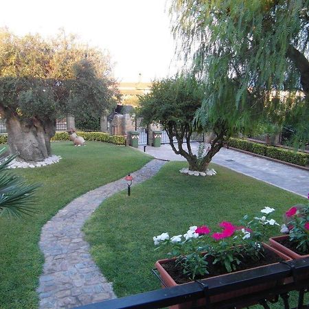 B&B Villa Lura بومبيي الغرفة الصورة